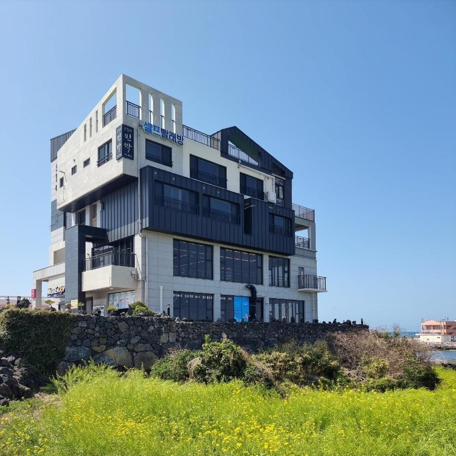 Eutteum-Won Pension Čedžu Exteriér fotografie